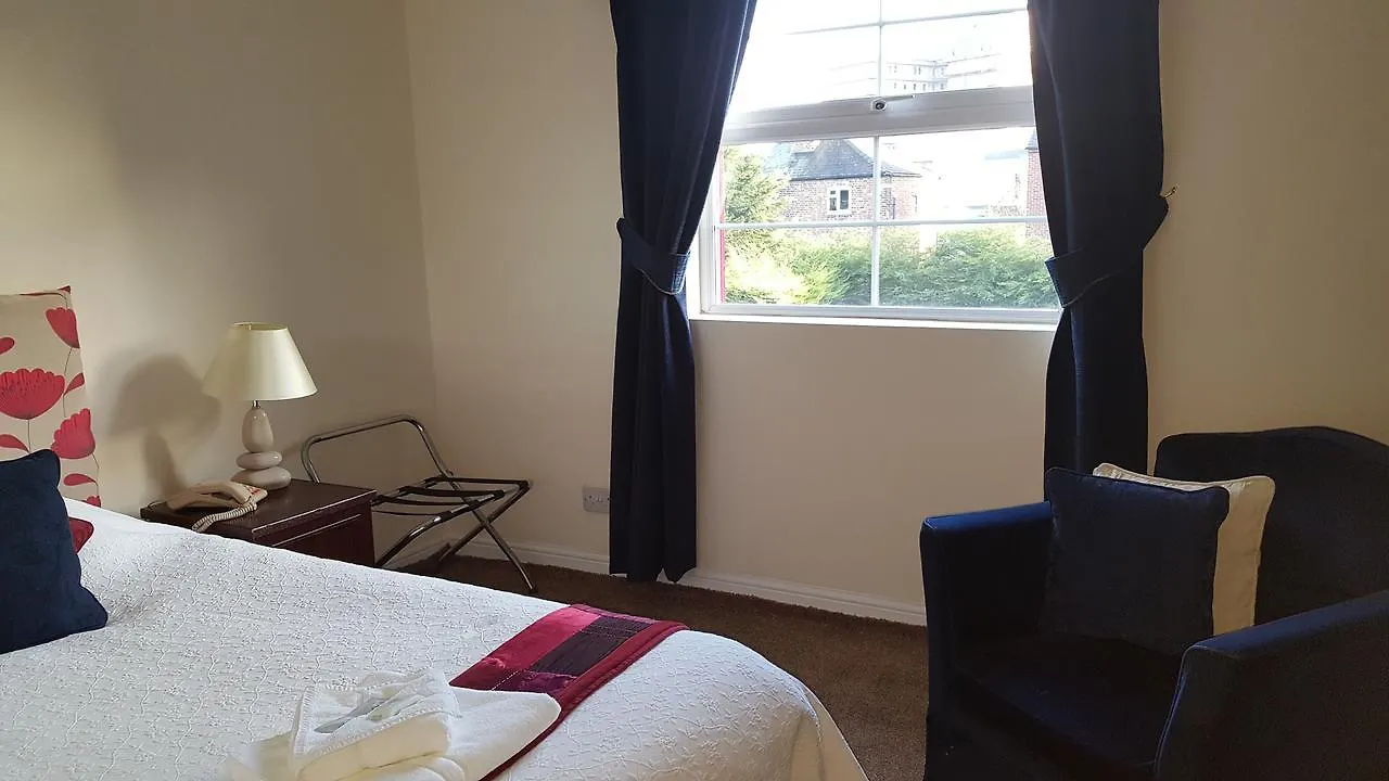 Edward Hotel Gloucester
